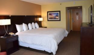 Bridgepointe Hotel & Marina New Bern Bilik gambar