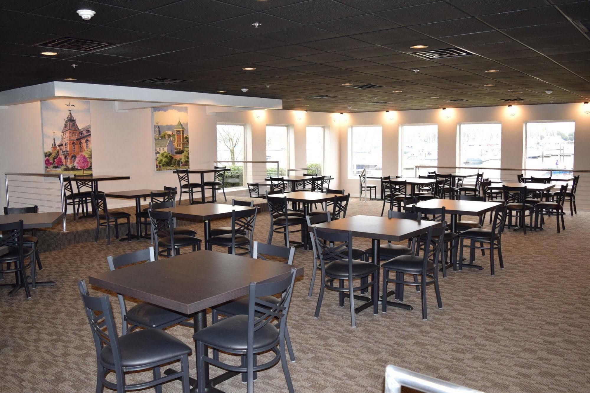 Bridgepointe Hotel & Marina New Bern Luaran gambar